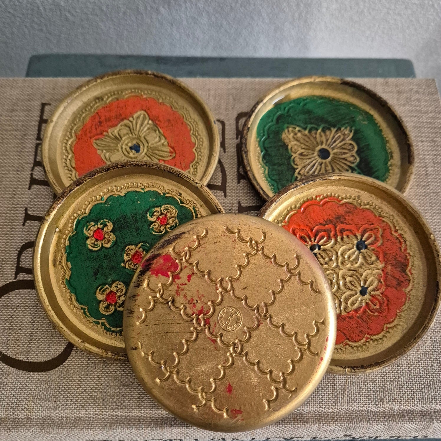 Vintage Florentijnse onderzetters hout jaren 60