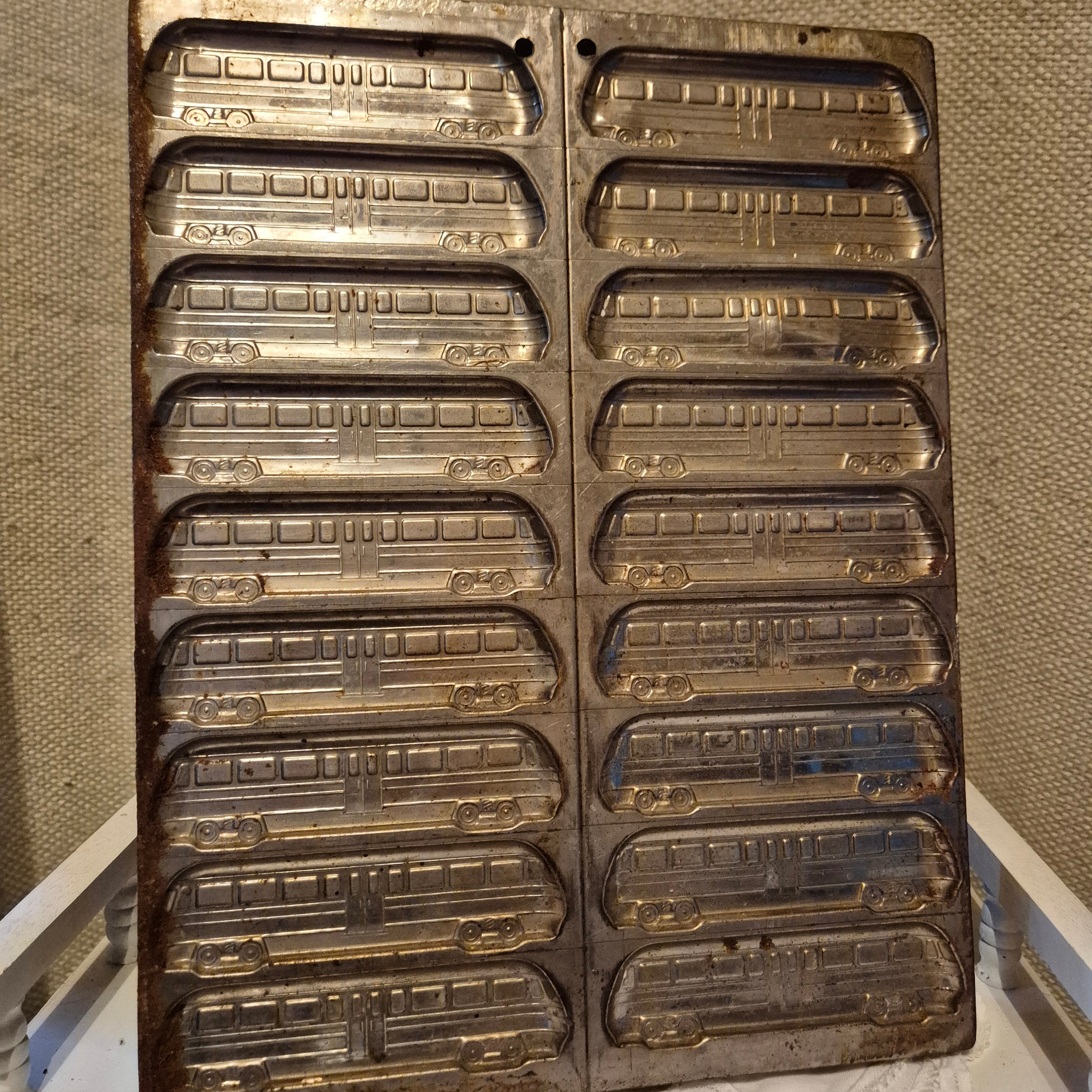 Vintage Chocolademal bus