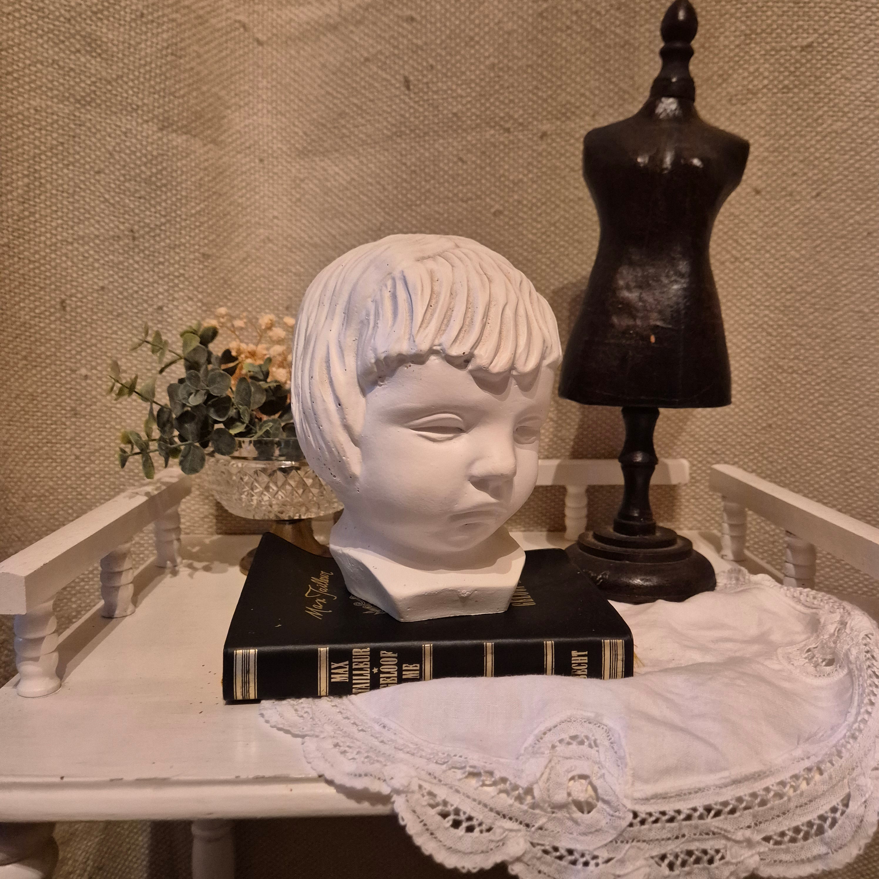 Vintage hoofdje meisje