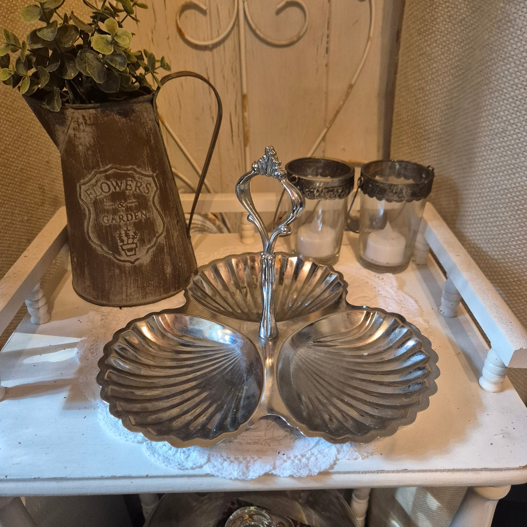 Vintage zilverkleurig serveerschaal schelpen