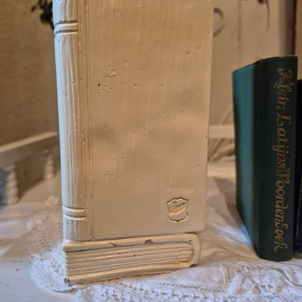 Vintage Henzo boekensteuntje