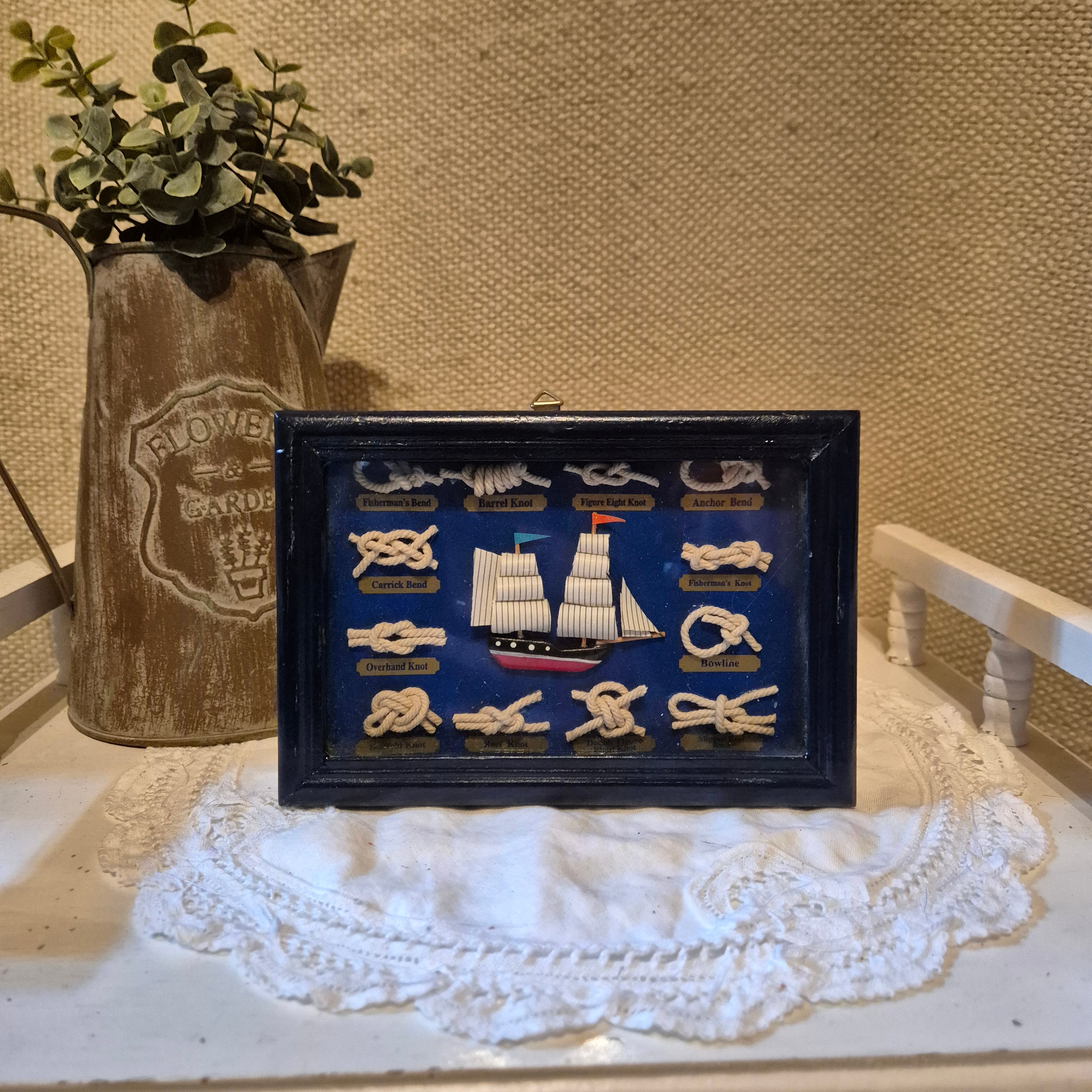 Vintage Nautische knopen lijstje