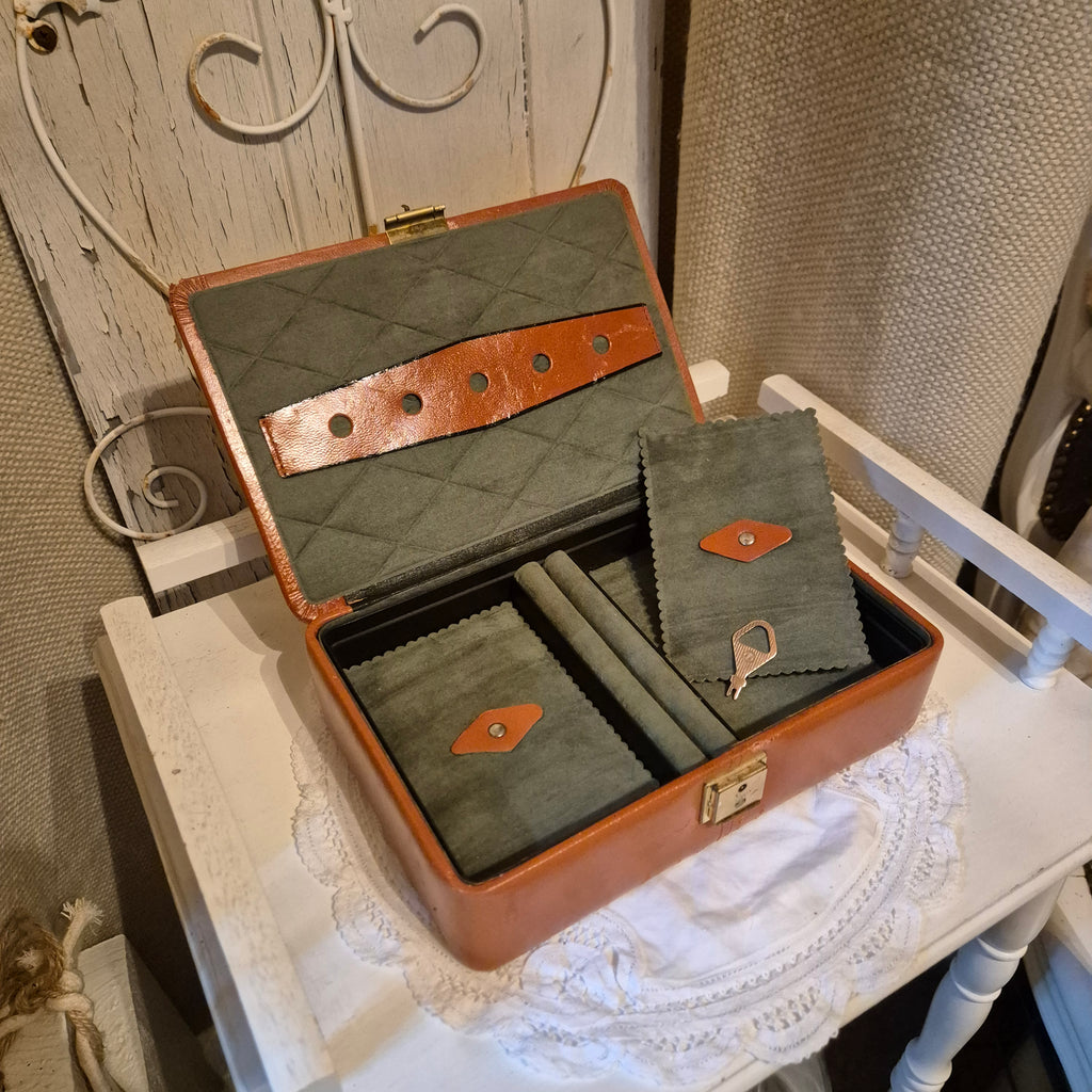 Vintage lederen sieraden doosje