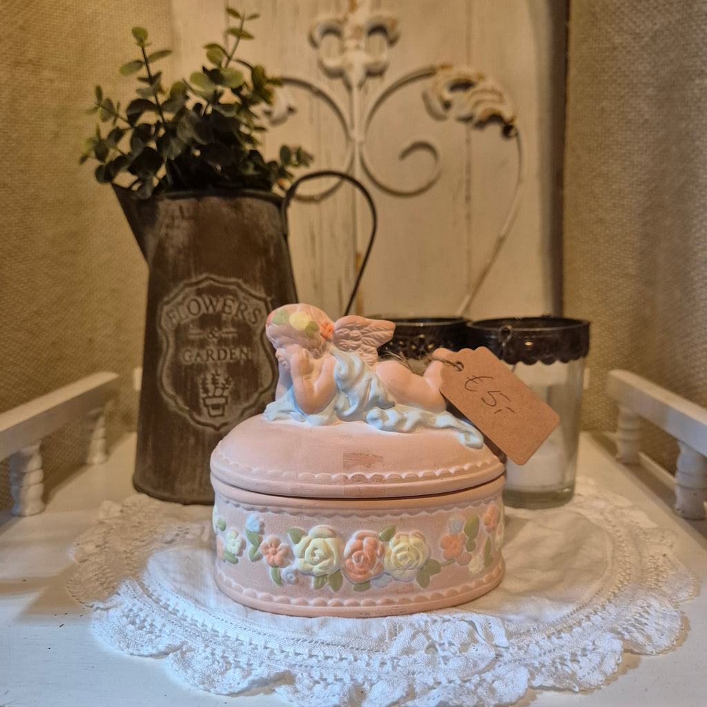 Brocante opbergdoosje engeltje