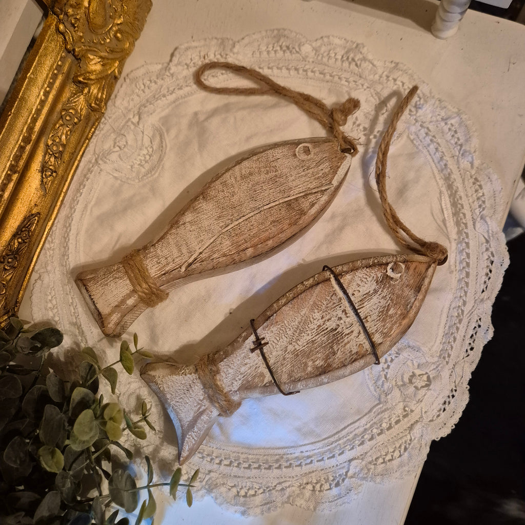 Set van twee houten visjes
