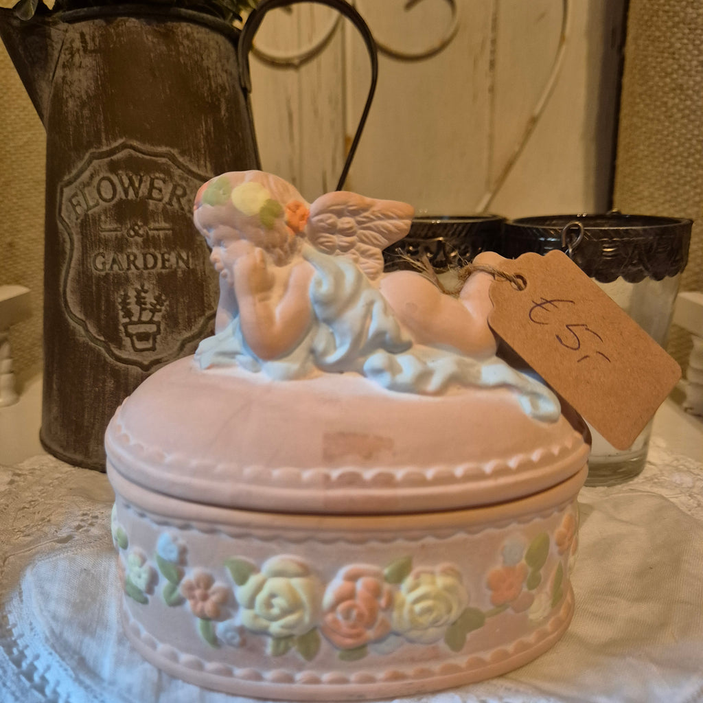 Brocante opbergdoosje engeltje