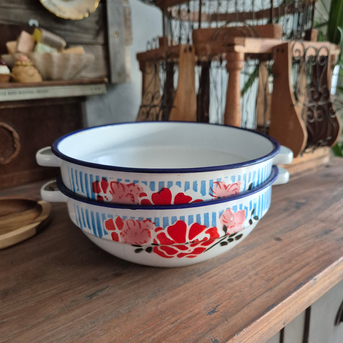 Vintage emaile bumper harvest China mengkommen