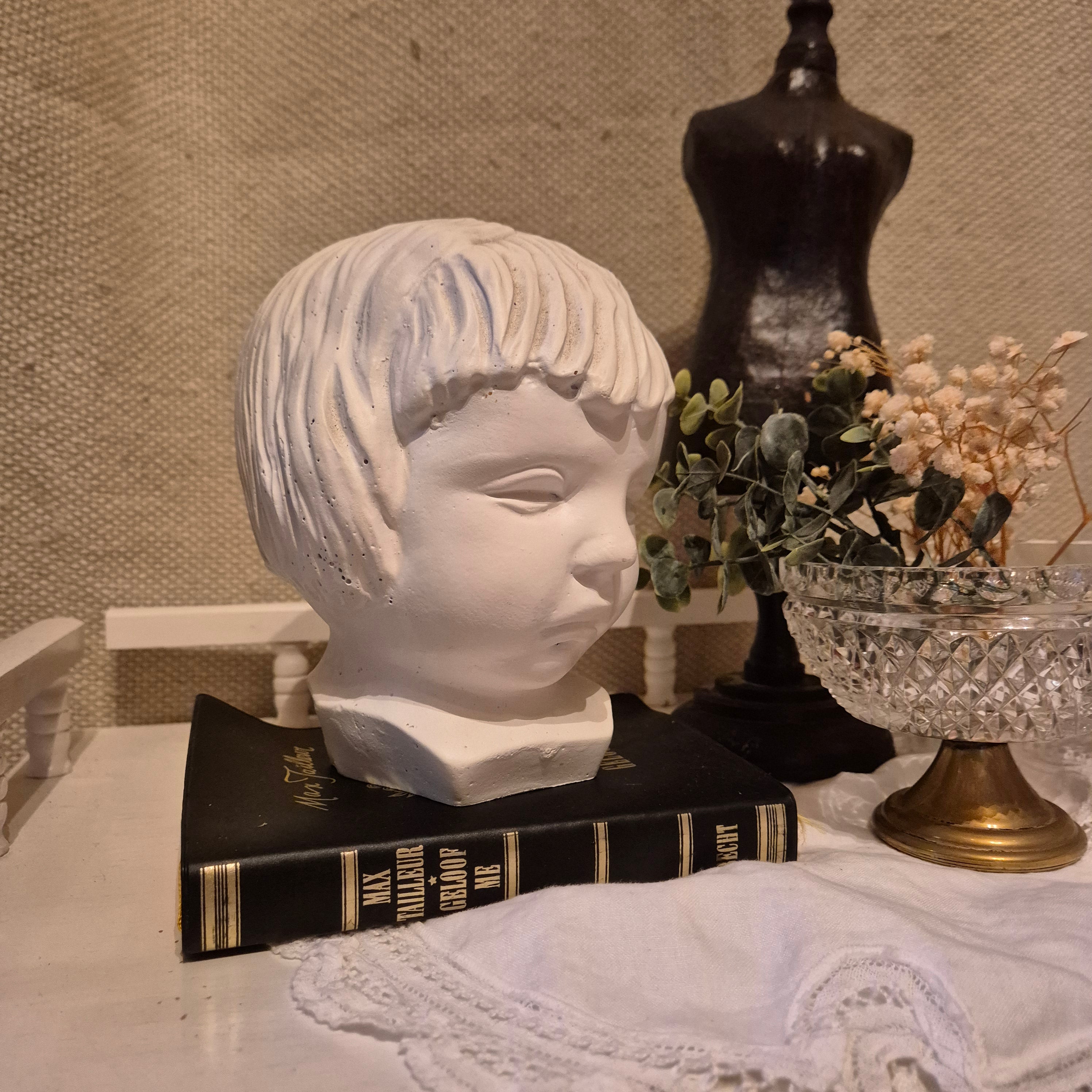 Vintage hoofdje meisje