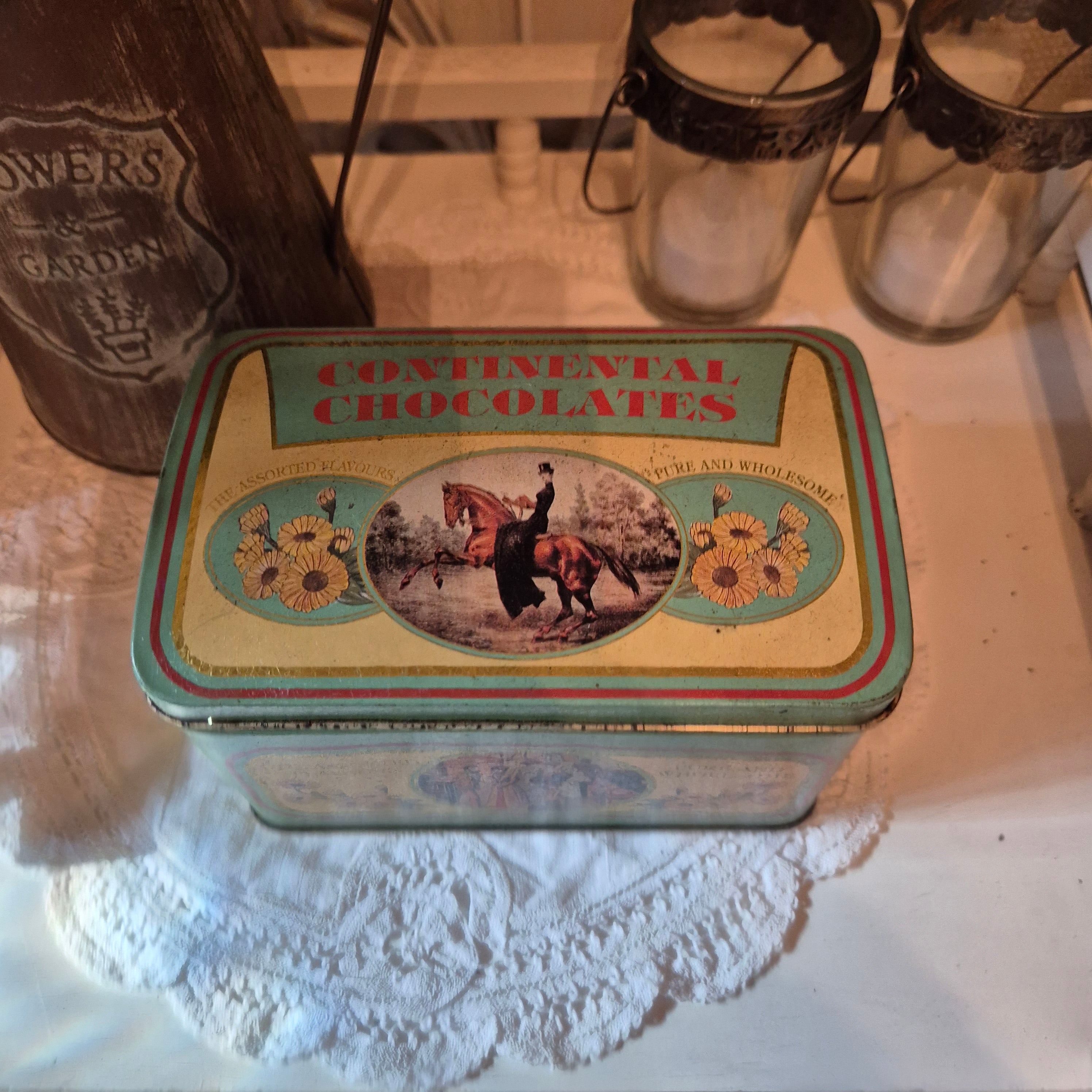 Set van 3 decoratieve vintage blikken