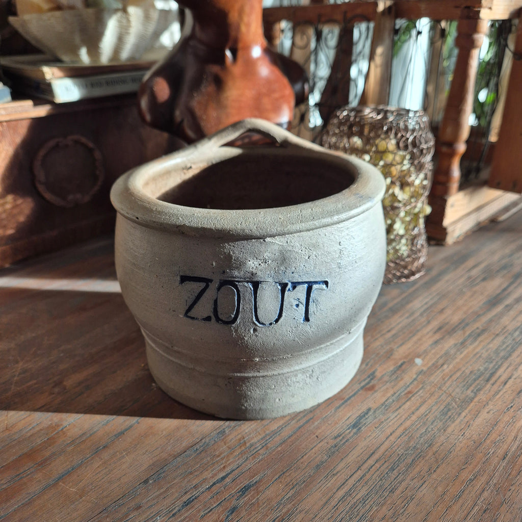 Vintage Keulse zoutpot